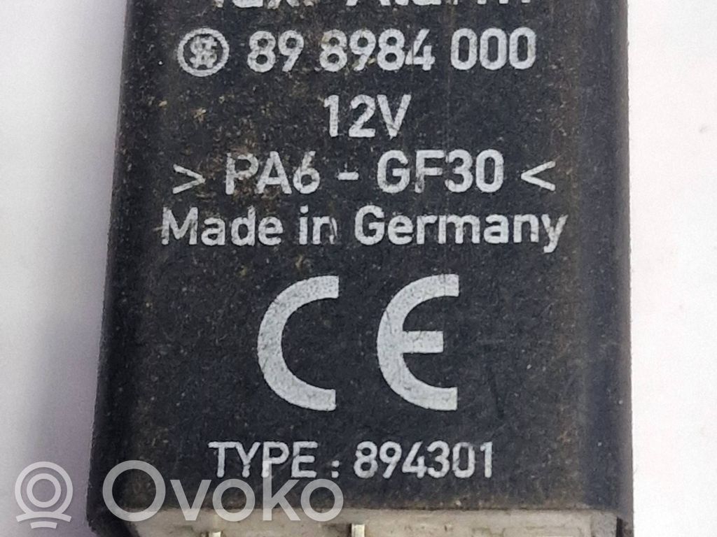 Audi A4 S4 B5 8D Otros relés 