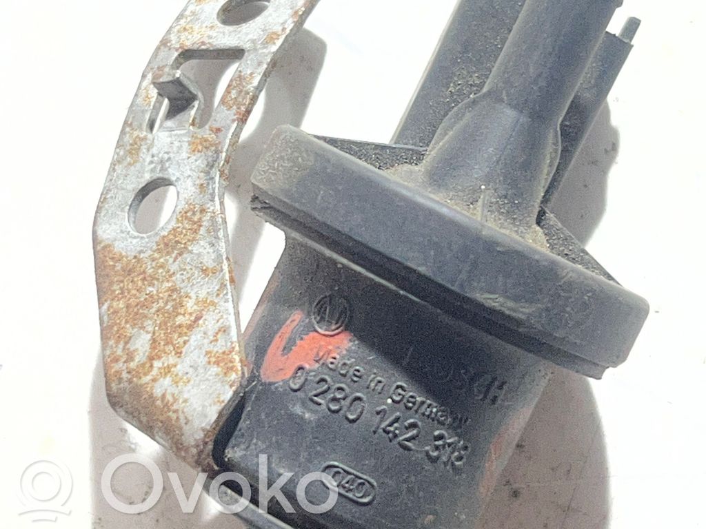 Opel Corsa B Zawór podciśnienia 