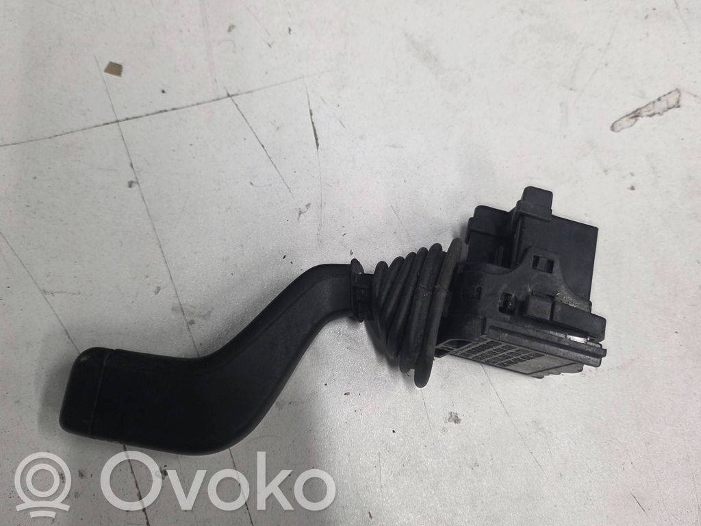 Opel Corsa B Wiper control stalk 