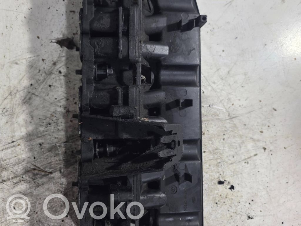 Intake manifold   N8U4A
