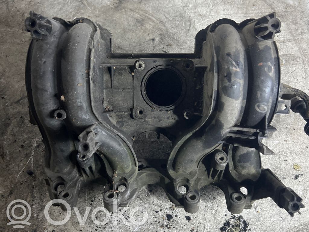 Volkswagen Polo Kolektor ssący 