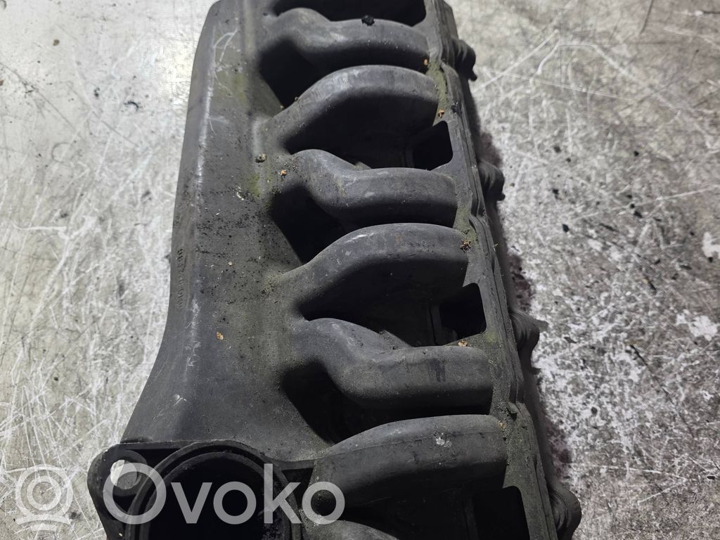 Ford Mondeo Mk III Intake manifold 