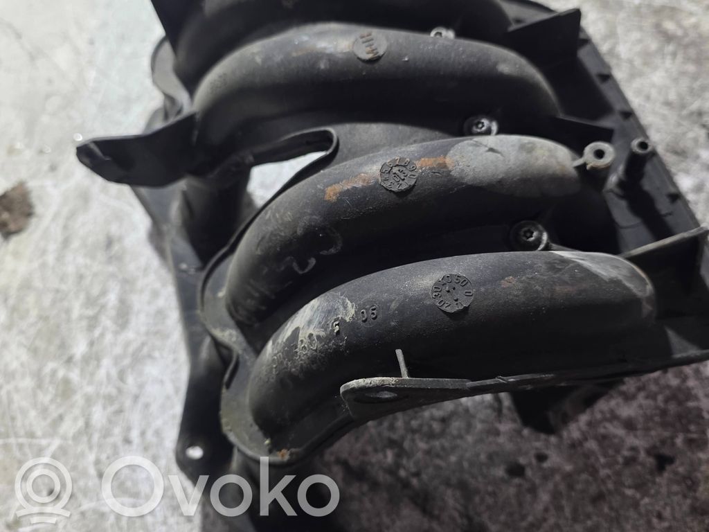 Peugeot 307 Kolektorius įsiurbimo 