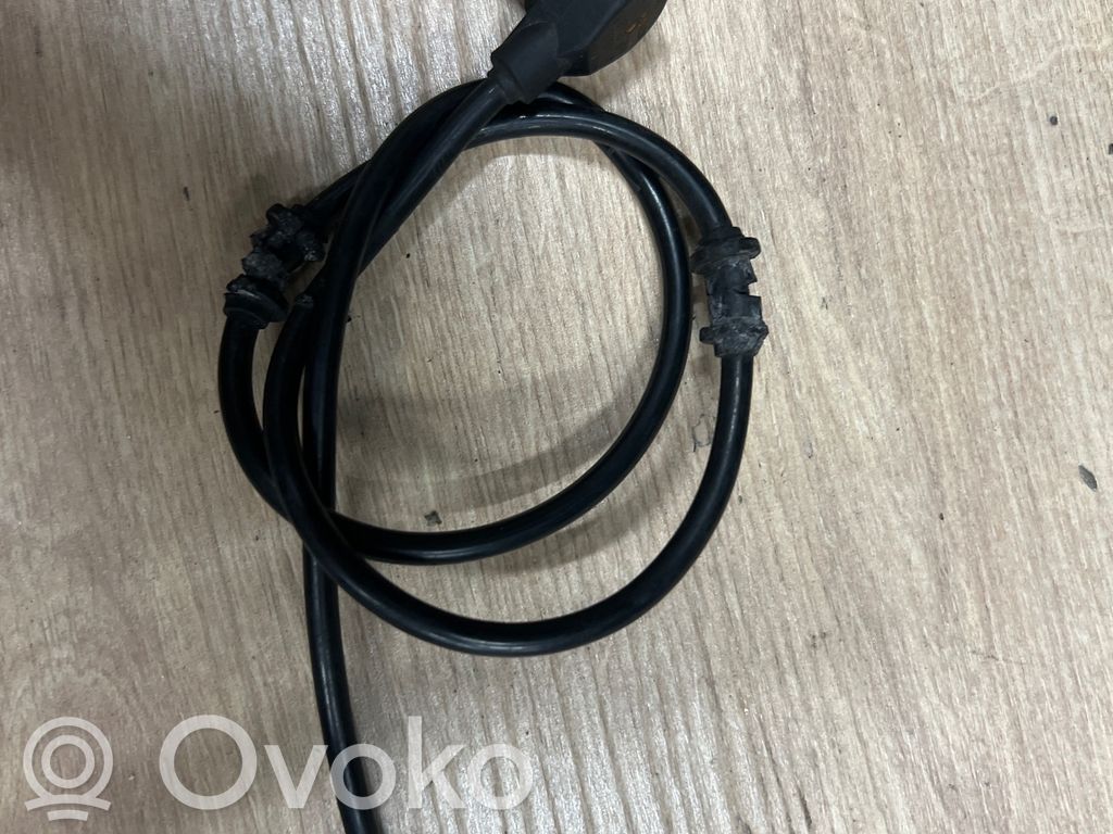 Mercedes-Benz E W210 Sensor de freno del ABS trasero 