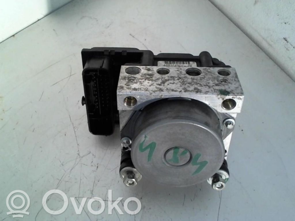 Dacia Duster ABS bloks 