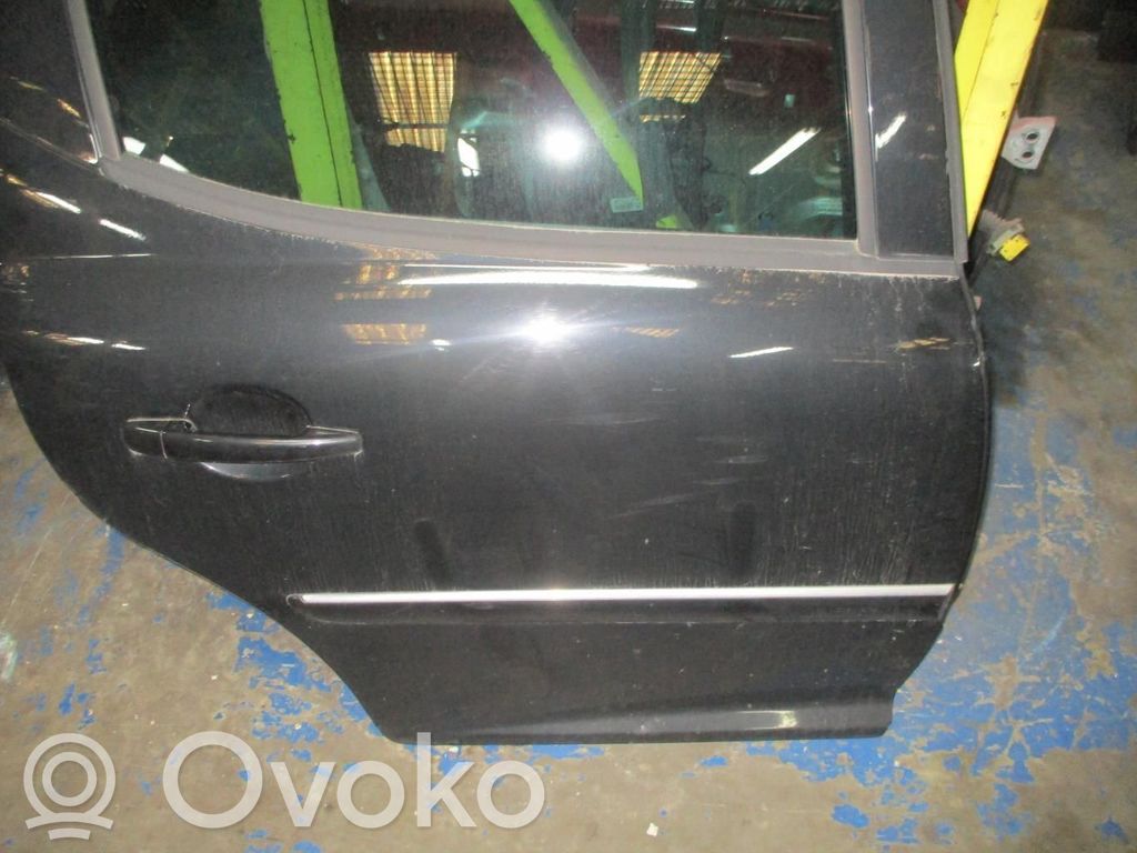 Puerta trasera   9008V5