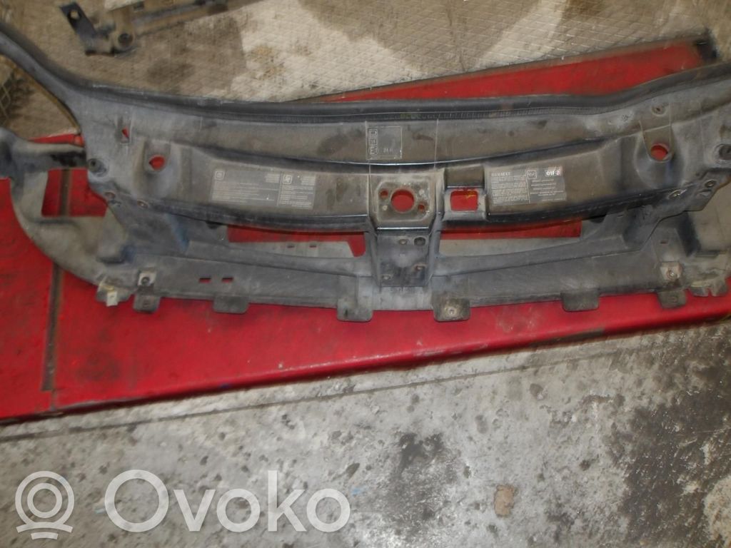 Renault Trafic II (X83) Panel mocowania chłodnicy / góra 
