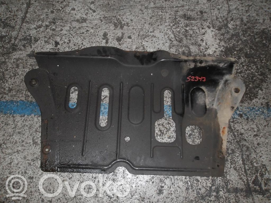 Dacia Duster Engine splash shield/under tray 