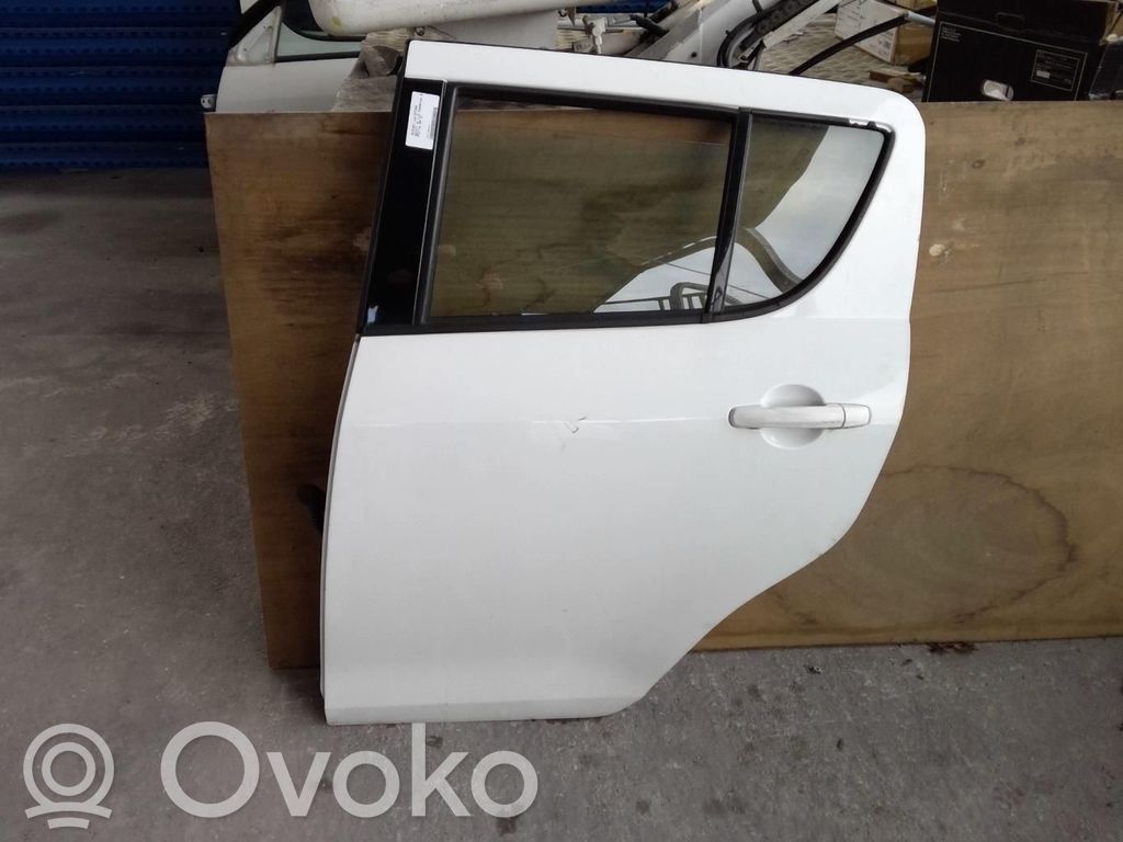 Suzuki SX4 Galinės durys 
