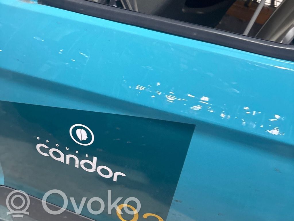 Ford Transit Courier Дверь 
