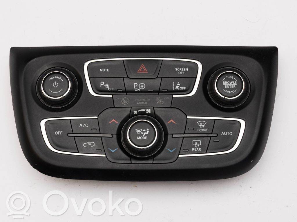 Jeep Compass Climate control unit 