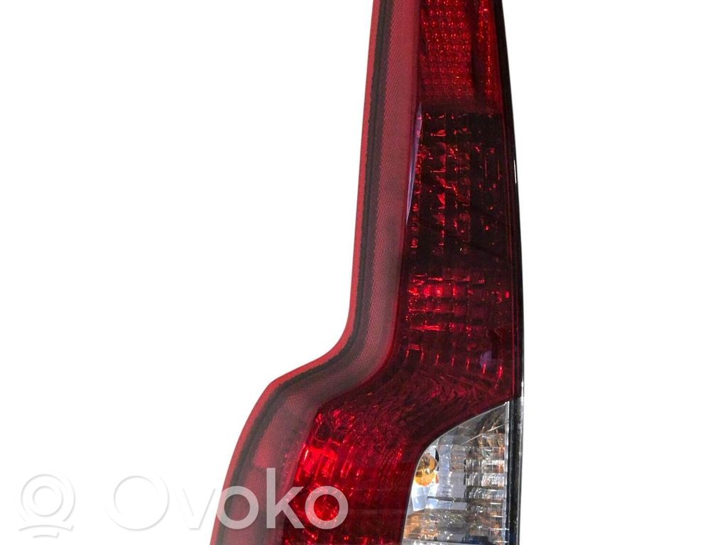 Volvo V50 Aizmugurējais lukturis virsbūvē 