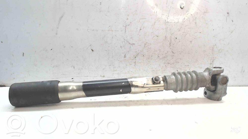 Ohjauspyörän akseli   32306780900