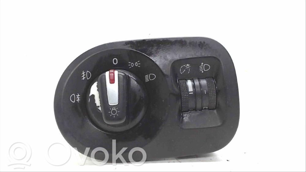 Seat Altea XL Light switch 