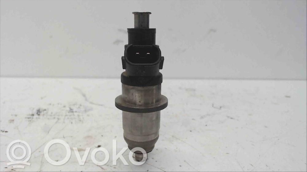 Volvo S40, V40 Inyector de combustible 