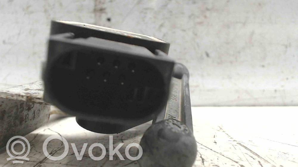 Sensor   6763735