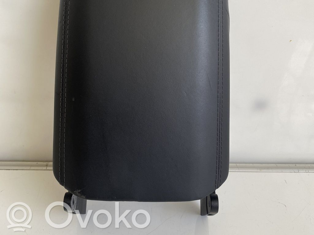 Podłokietnik tunelu środkowego   NAA