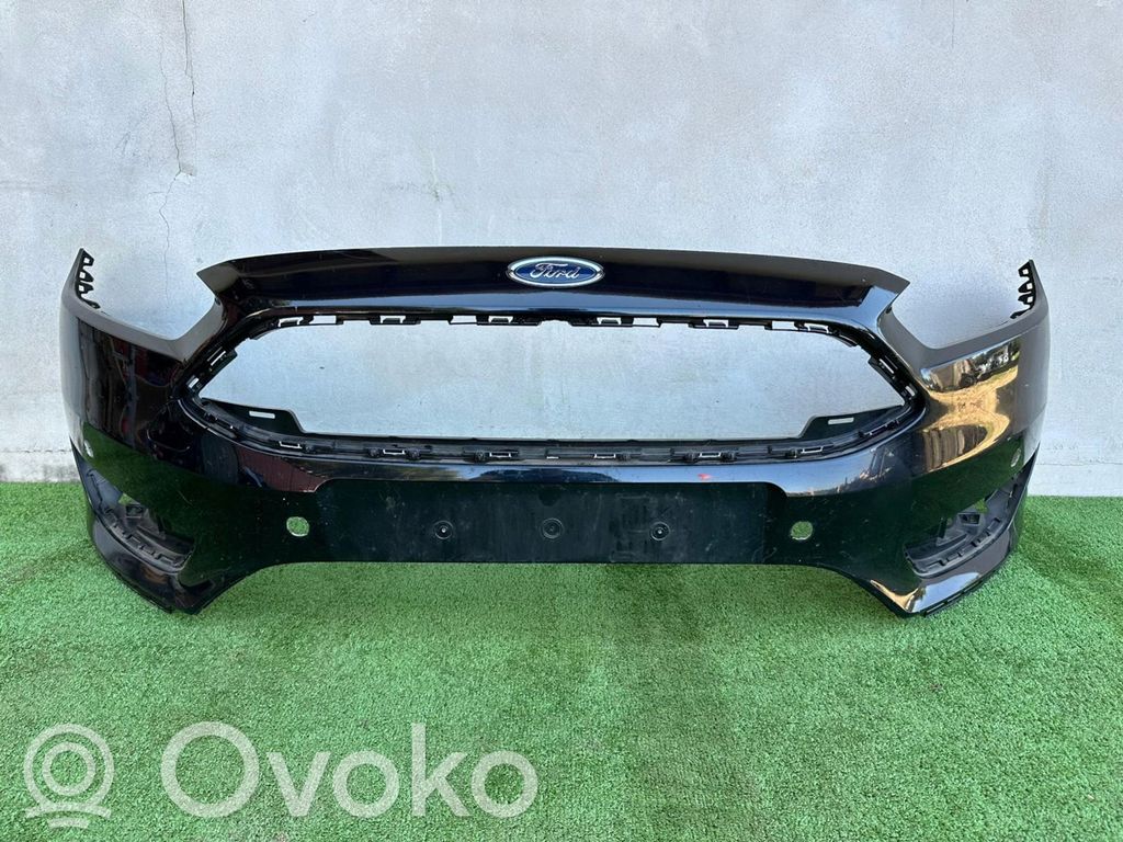 Ford Focus Parachoques delantero 