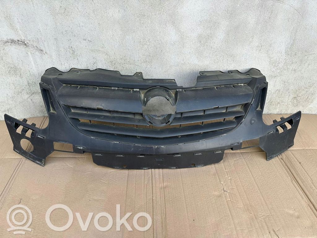 Opel Corsa D Front bumper upper radiator grill 