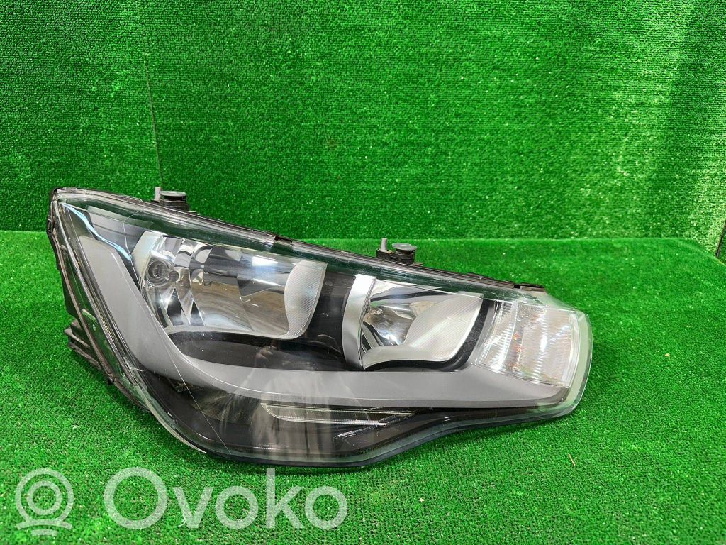 Audi A1 Headlight/headlamp 