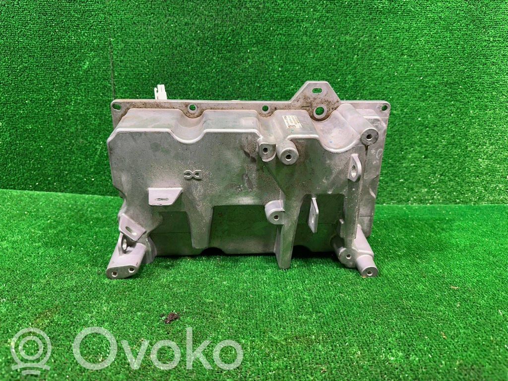 Falownik / Przetwornica napięcia   296G90943R