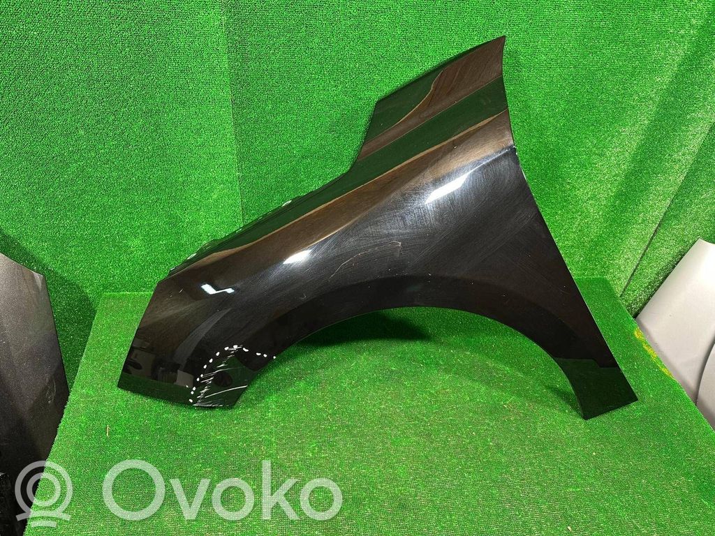 Opel Corsa F Sparnas 