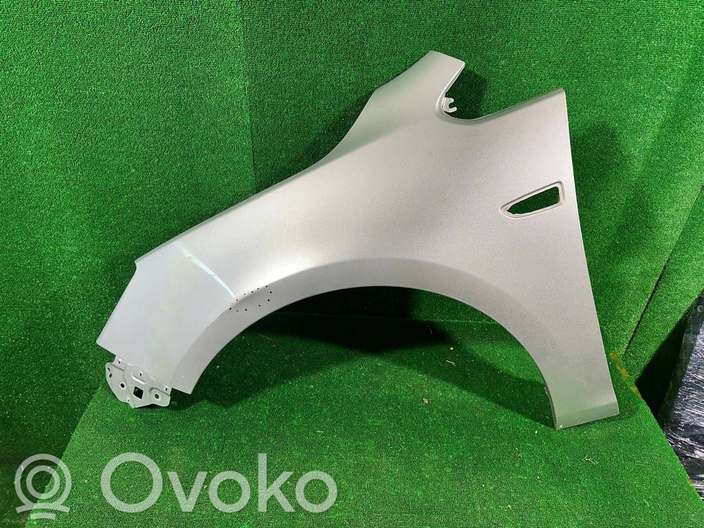 Opel Astra J Fender 