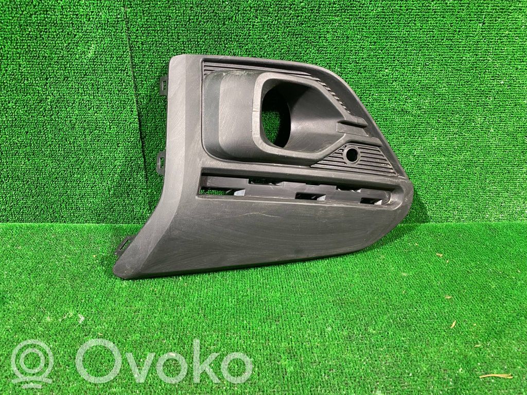 Dacia Sandero III Front bumper lower grill 