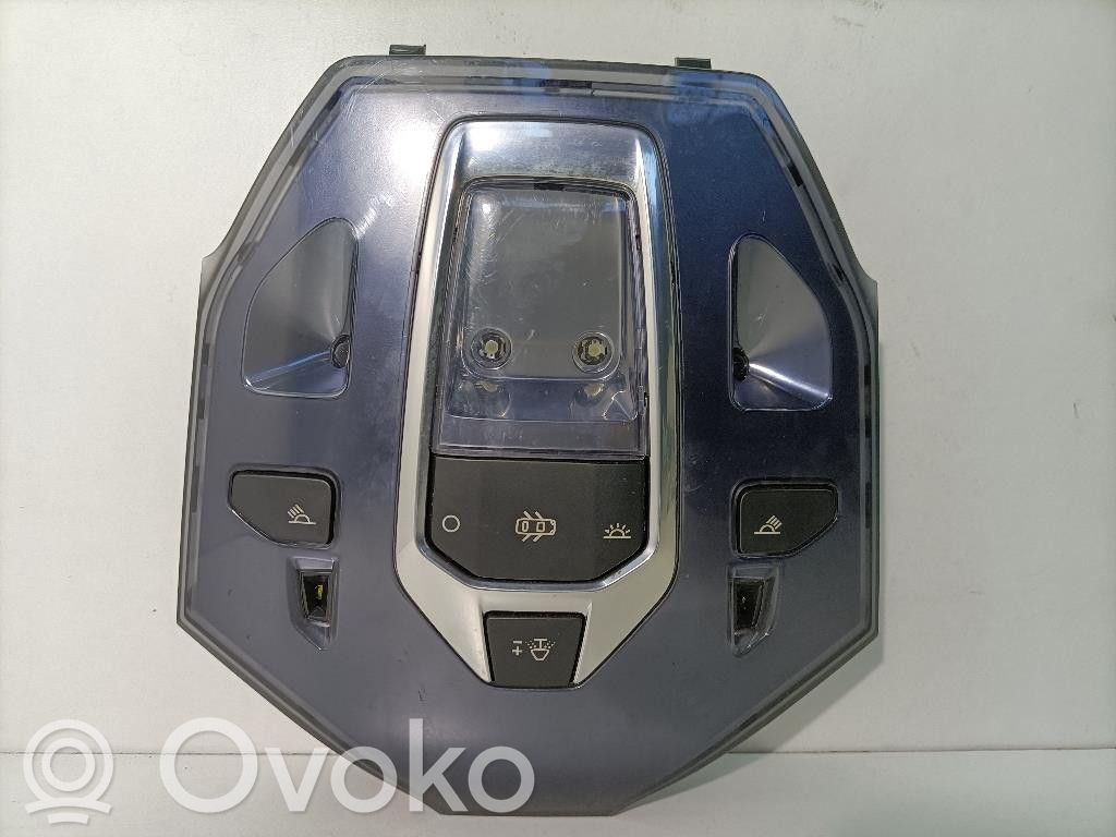 Citroen DS5 Front seat light 
