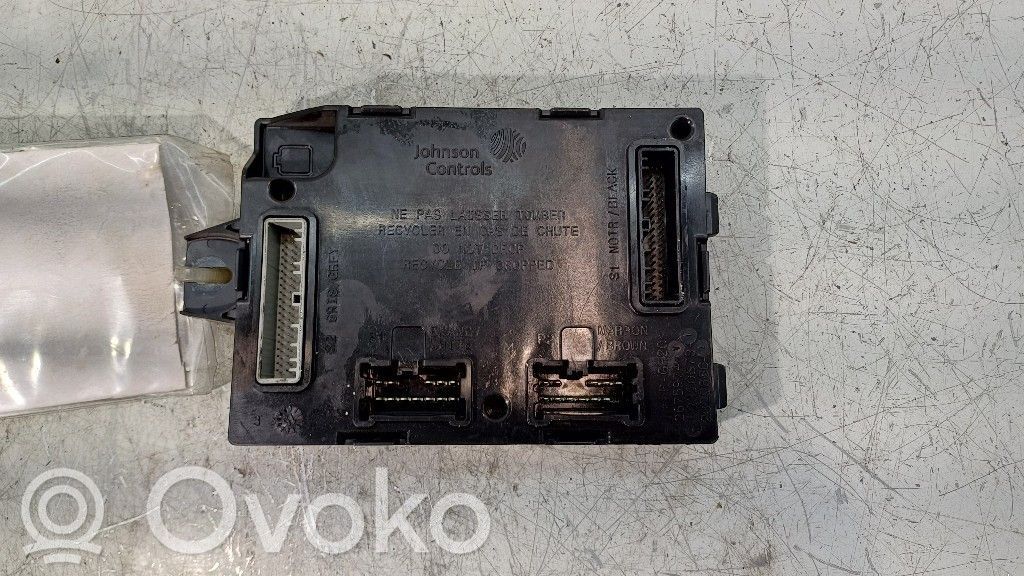 Renault Twingo III Central body control module 
