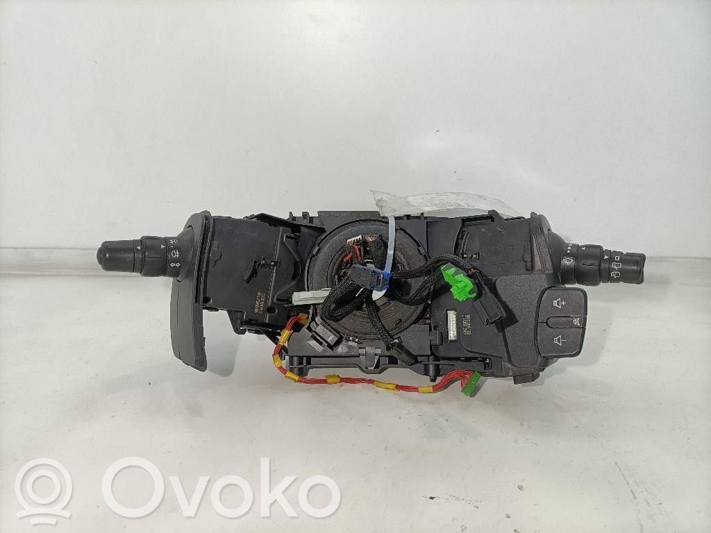 Renault Clio III Wiper turn signal indicator stalk/switch 