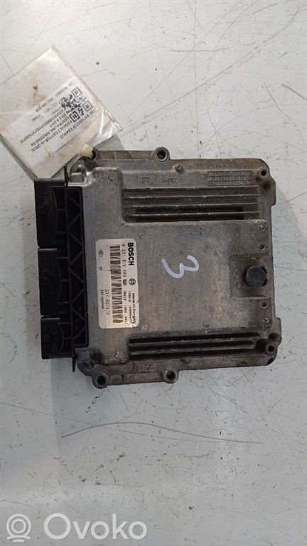 Renault Captur Engine control unit/module 