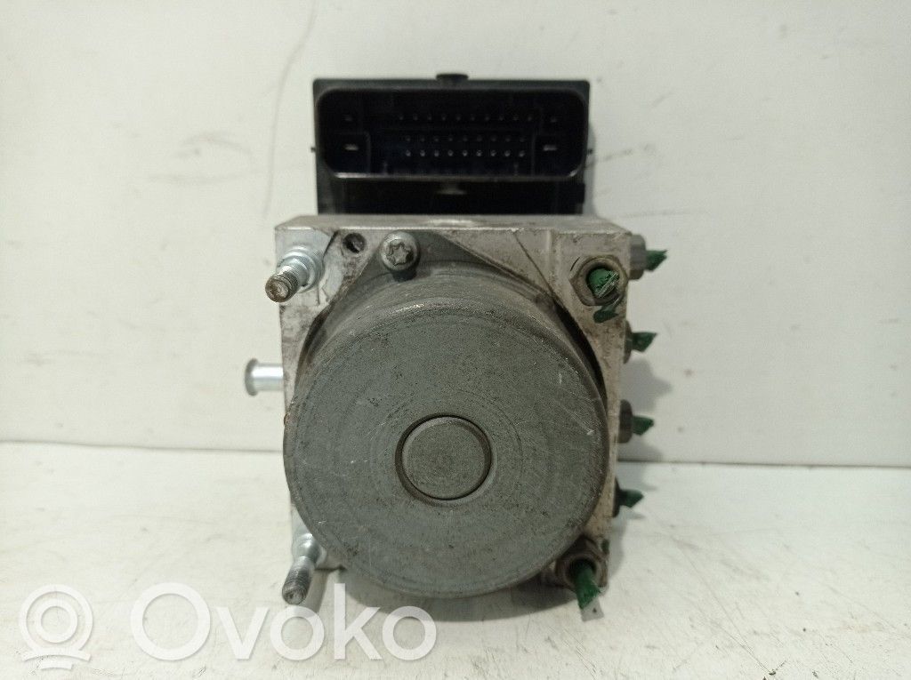 Dacia Duster ABS bloks 