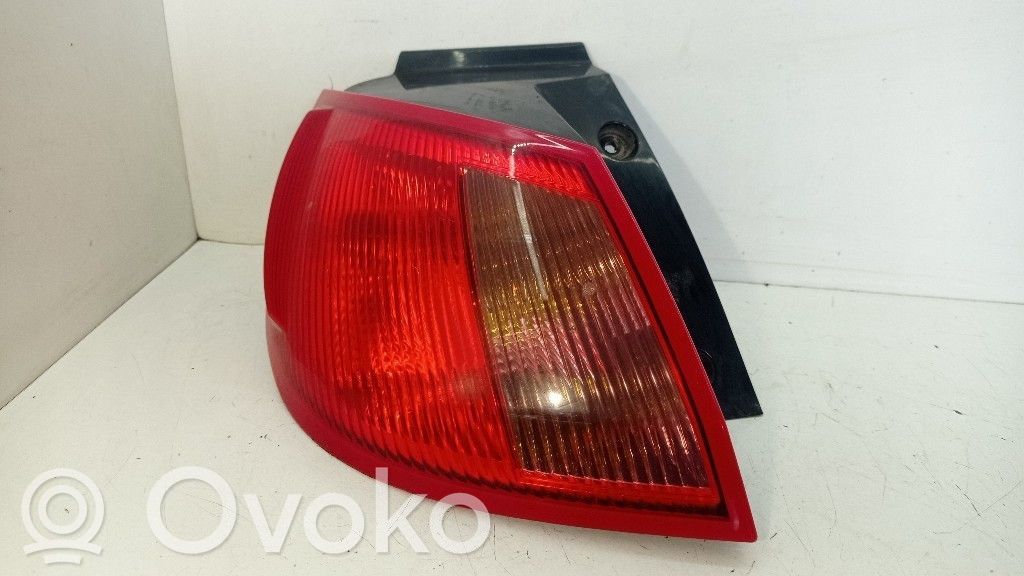 Mitsubishi Colt CZ3 Задний фонарь в кузове 