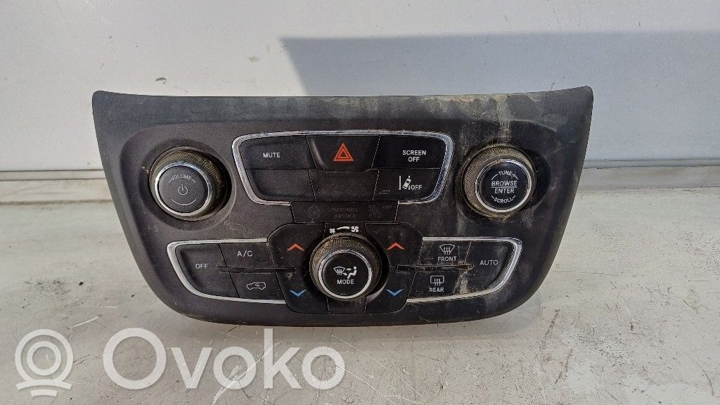 Jeep Compass Climate control unit 