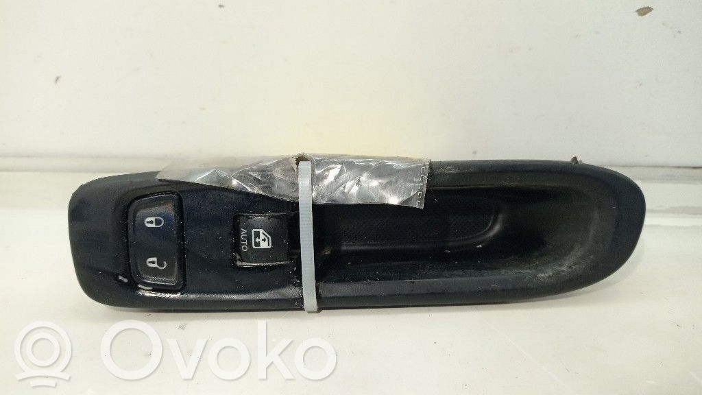 Jeep Compass Electric window control switch 