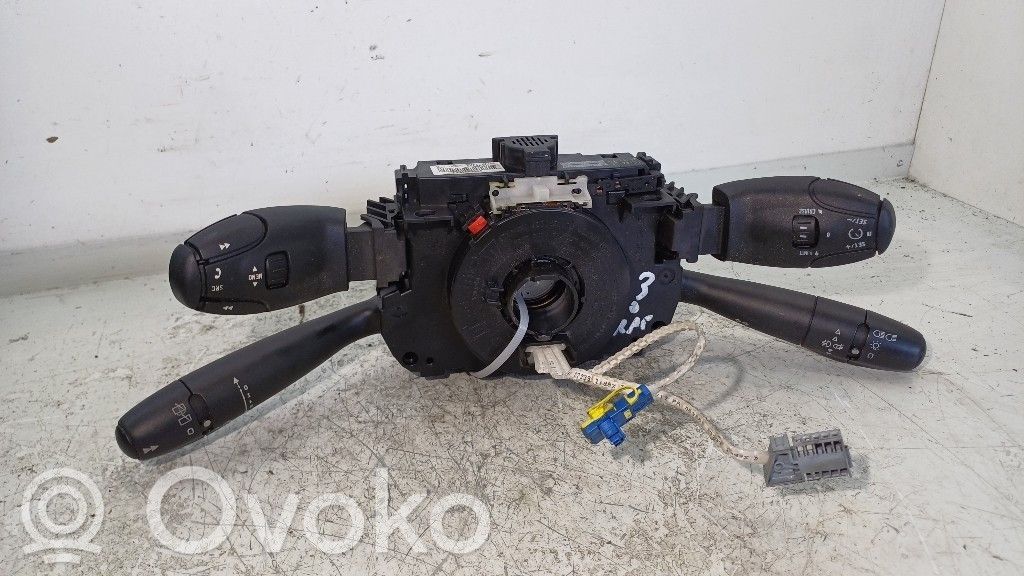 Citroen C3 Picasso Wiper turn signal indicator stalk/switch 
