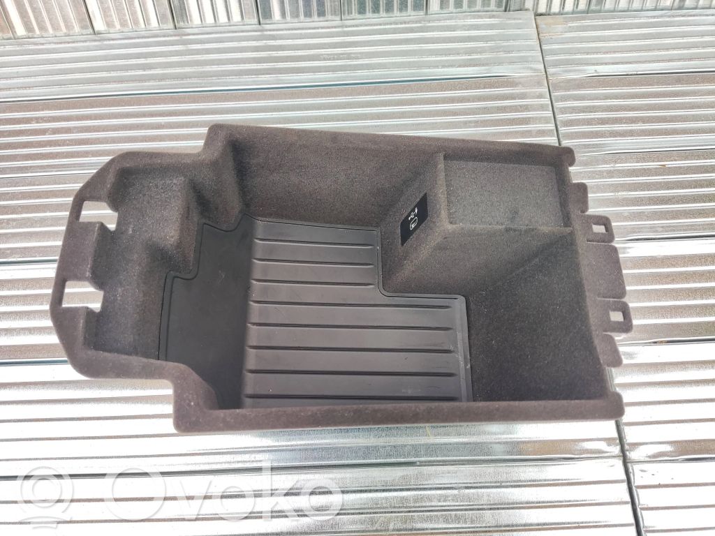 BMW 5 G30 G31 G38 Inny elementy tunelu środkowego 