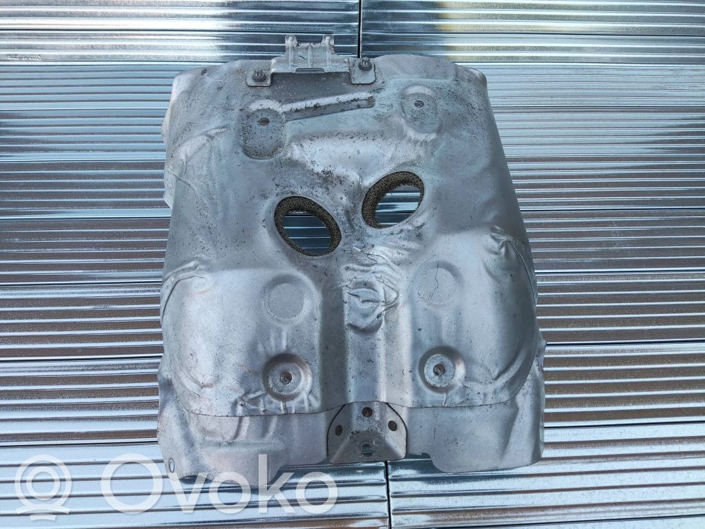 BMW 5 G30 G31 G38 Osłona termiczna komory silnika 