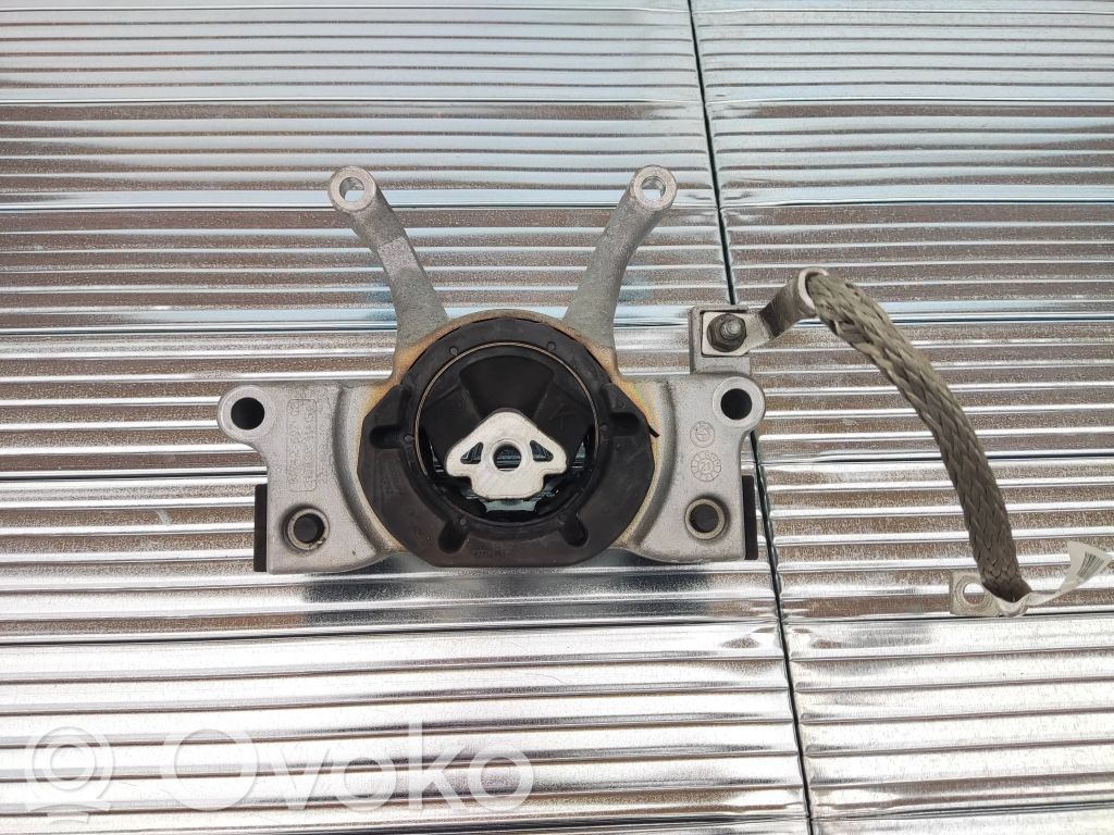 BMW 3 G20 G21 Gearbox mount 