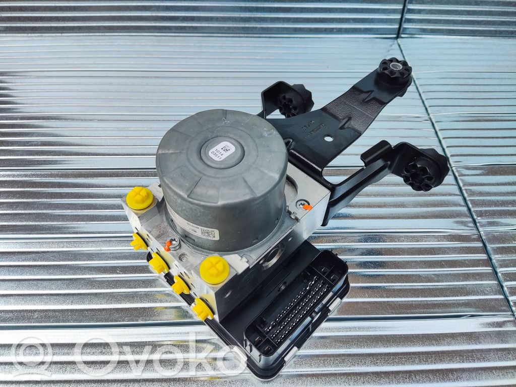 BMW 4 G22 G23 G24 G26 Bomba de ABS 