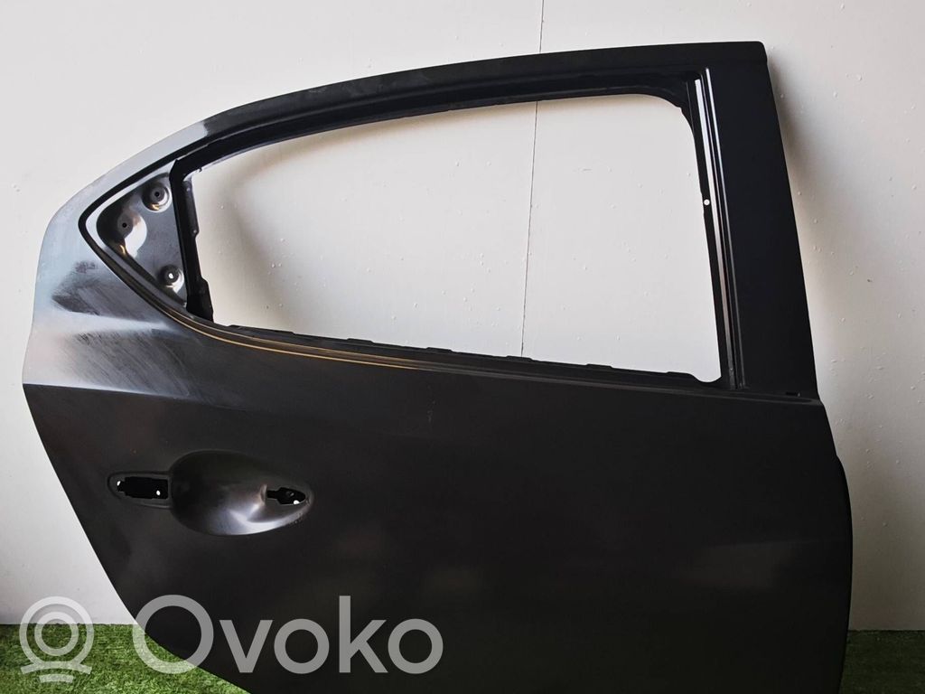 Mazda 2 Aizmugurējās durvis 