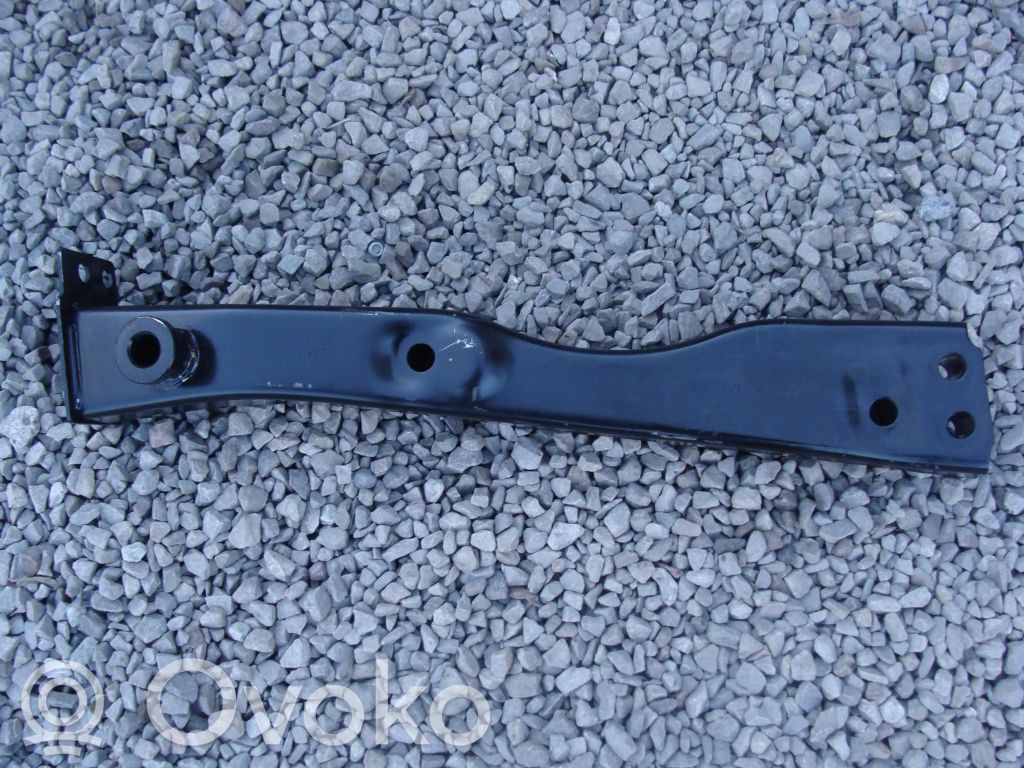 Nissan Qashqai Priekinis amortizatorius bamperio 