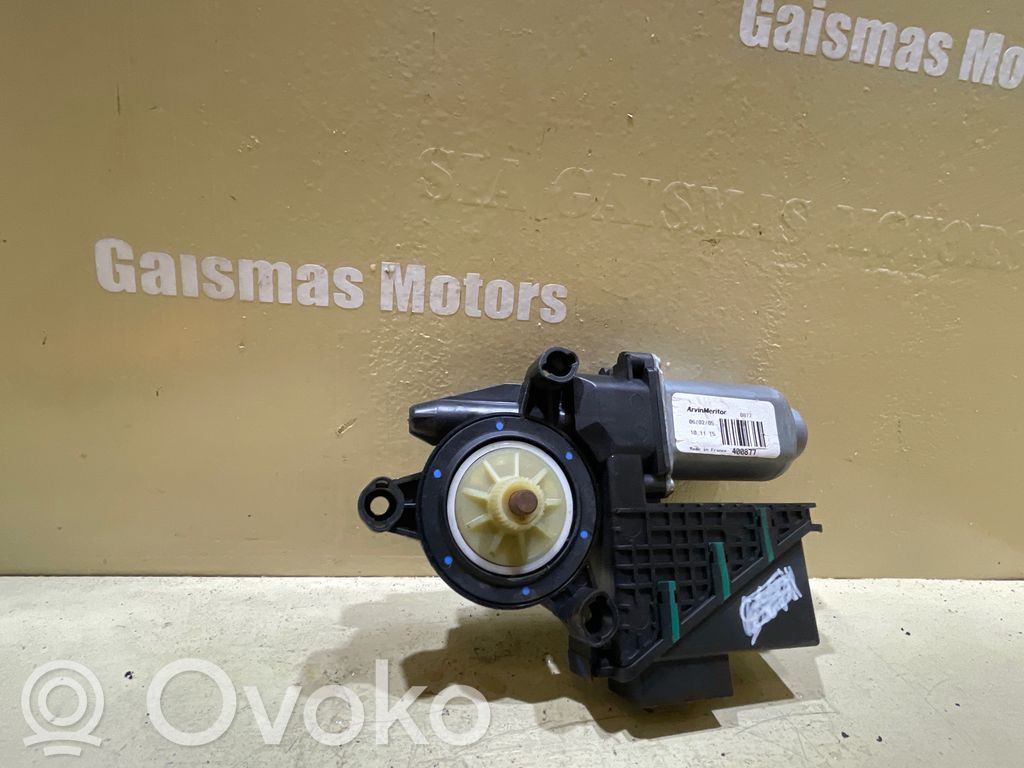 Skoda Fabia Mk1 (6Y) Alzacristalli della portiera anteriore con motorino 