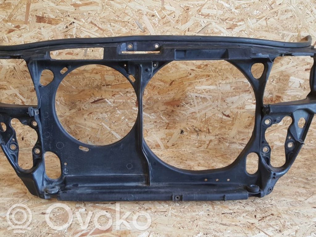 Audi A4 S4 B5 8D Radiatoru panelis 