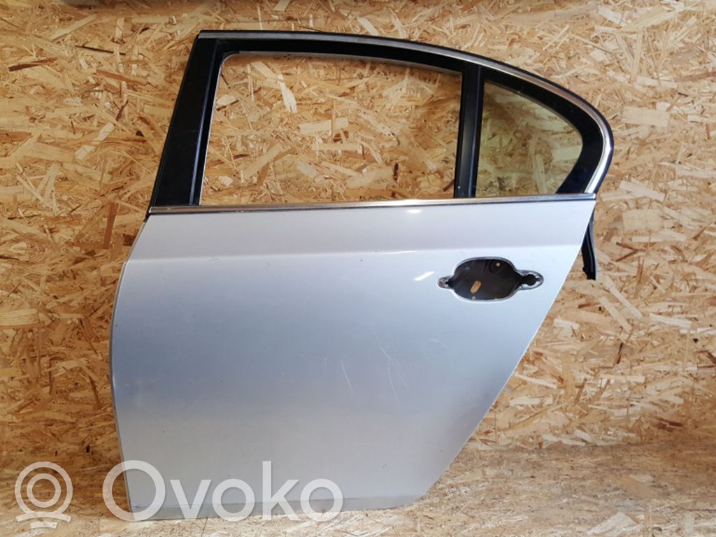 Rear door
