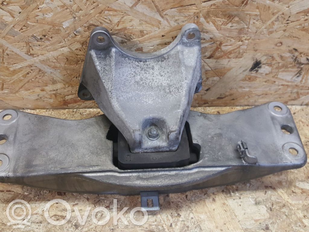 Gearbox mount   6769634
