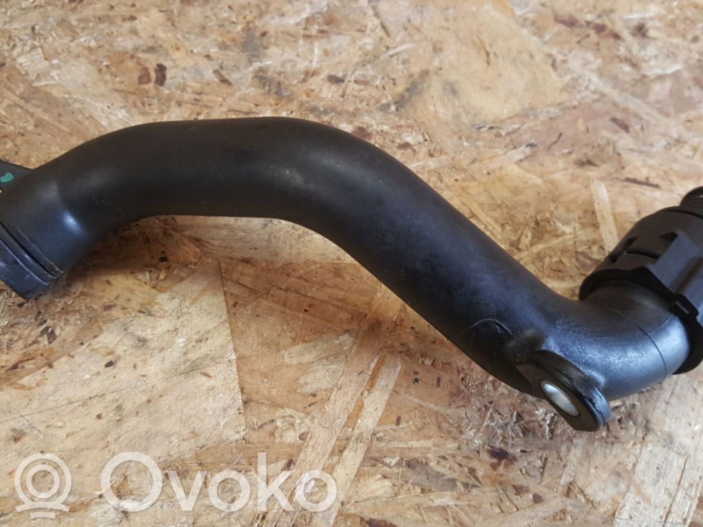 Engine coolant pipe/hose   7800583