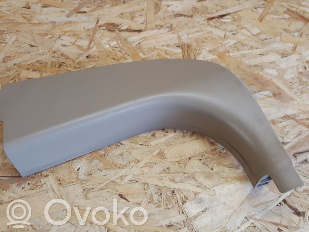 BMW 5 E60 E61 Otras molduras del borde/pilar 