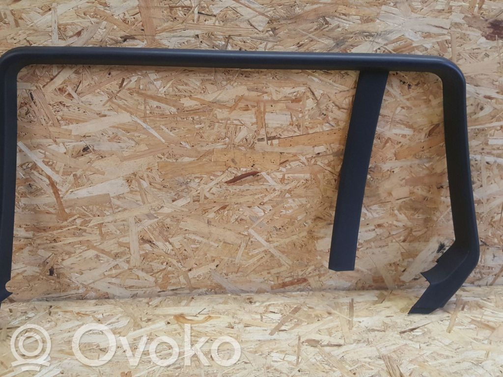 BMW 5 E60 E61 Kita galinių durų apdailos detalė 